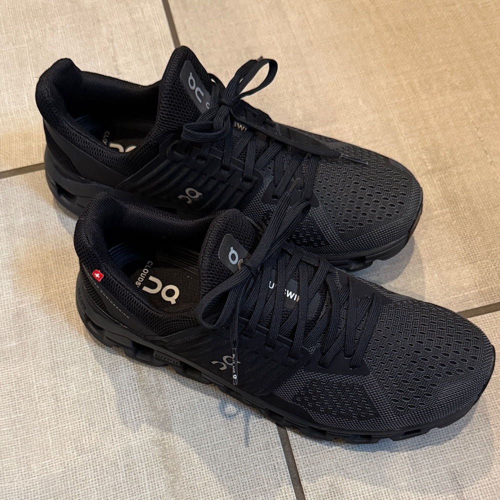 On Running Women's Black Sneakers